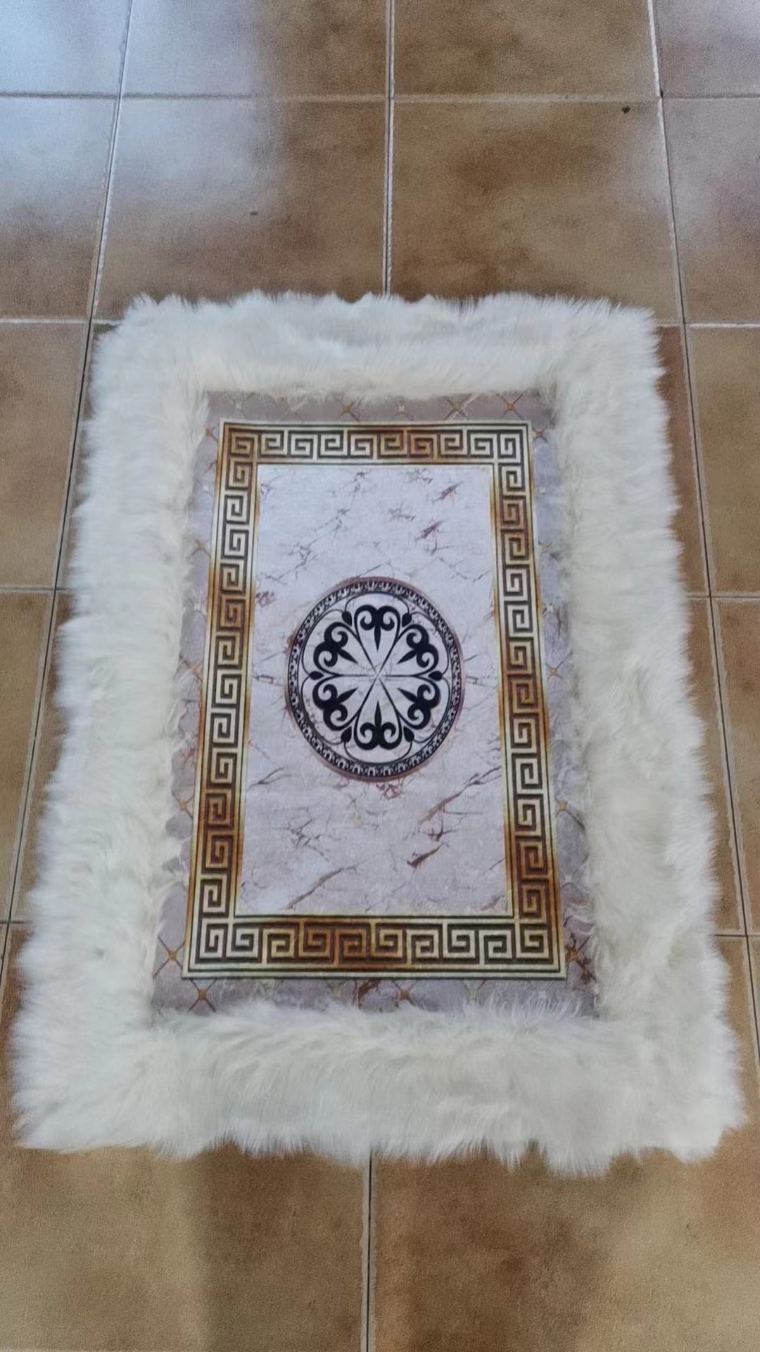 G-MS01 White Versace Rug