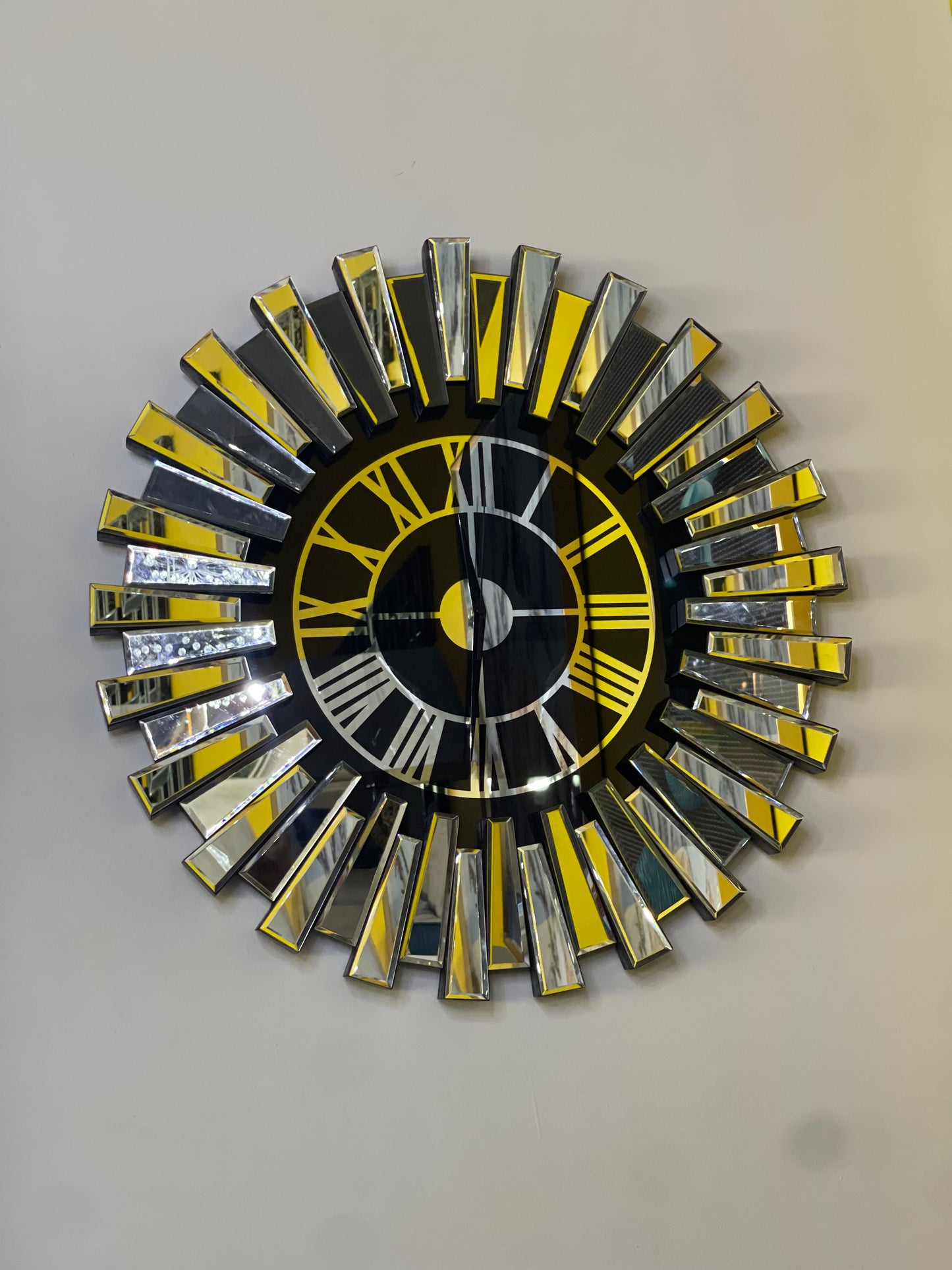 G-WCD Glitz Edge Wall Clock Decor