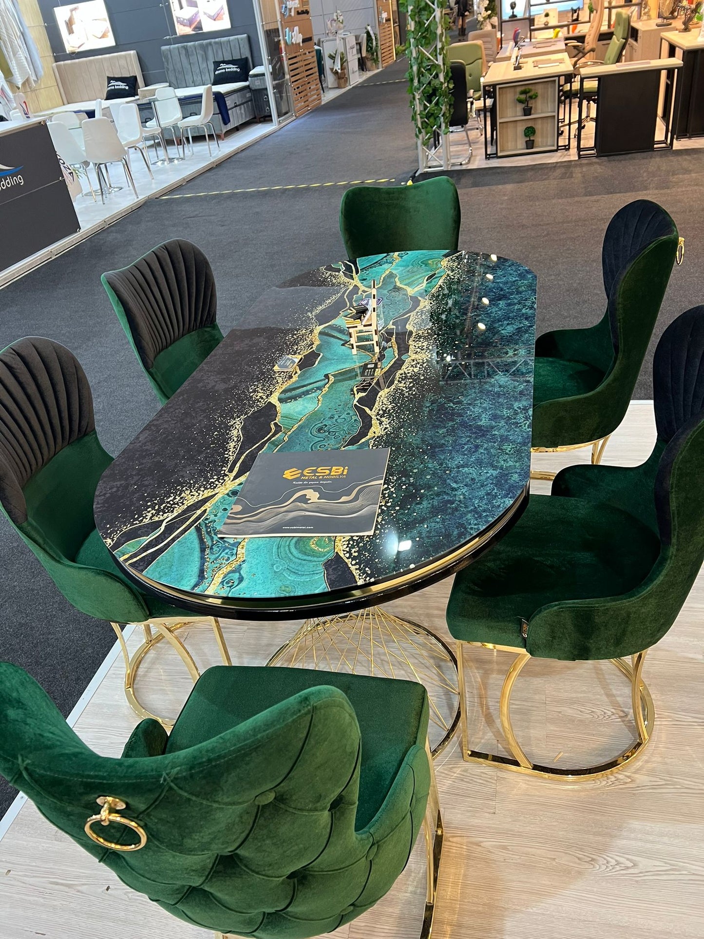G-ES062 Emerald Green Dining Room Set