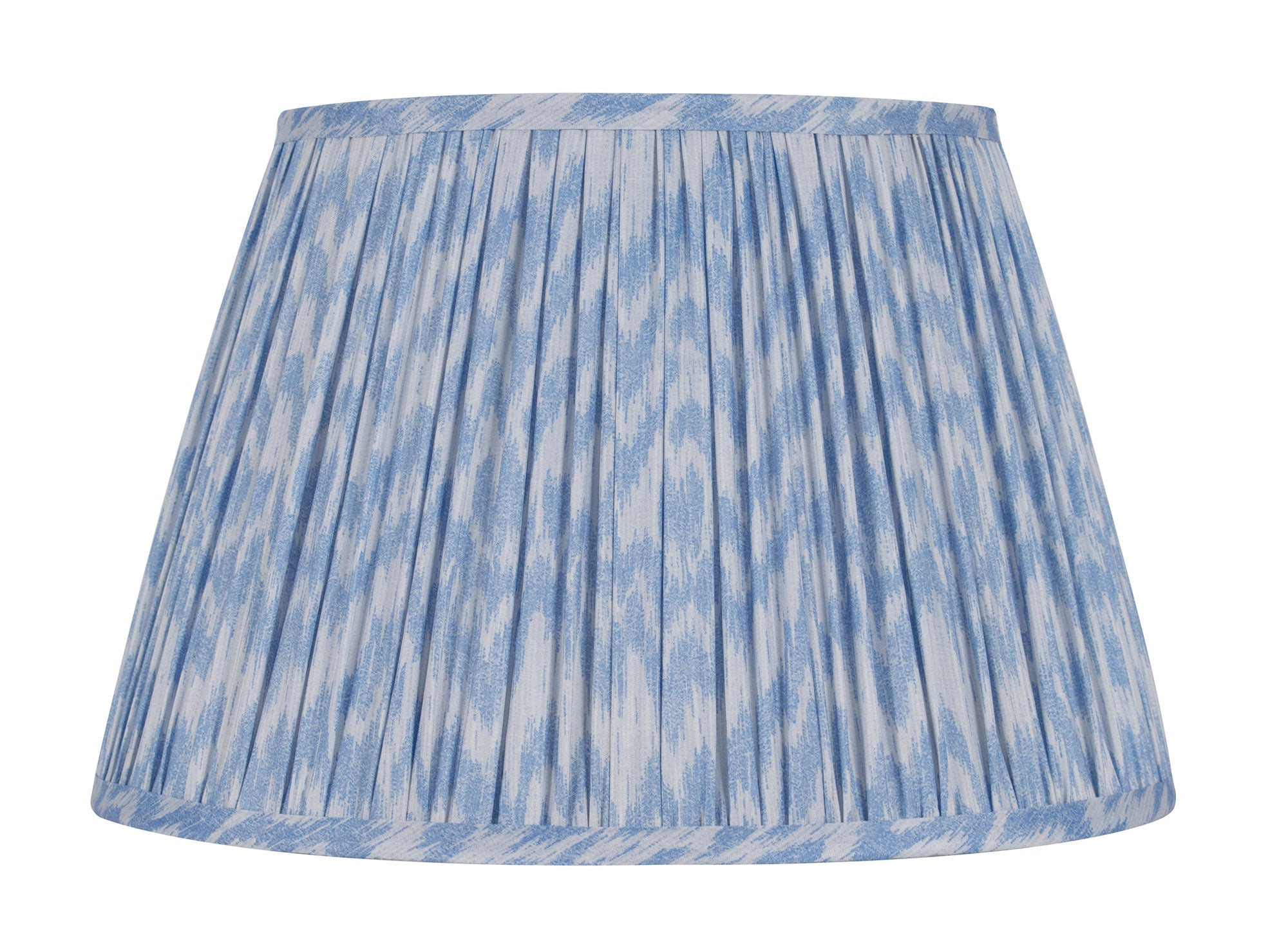Couture 10.5.x16x10.5"H Pleated Hardback Shade