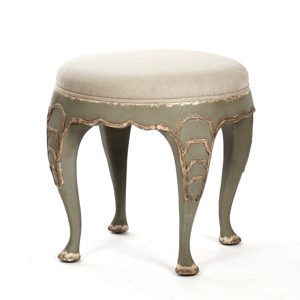 Leo Stool