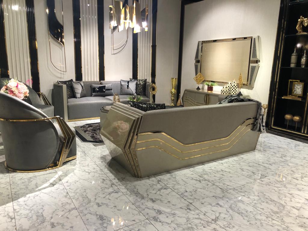 G-Lotus Living Room Settee