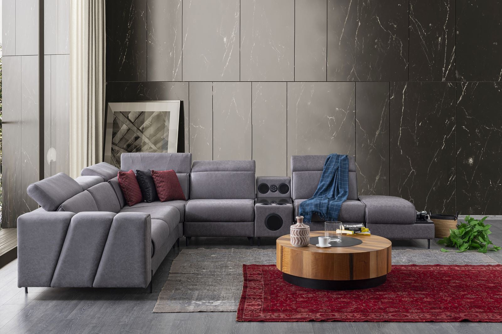 PANAHILL SECTIONAL LIVING ROOM SETTEE