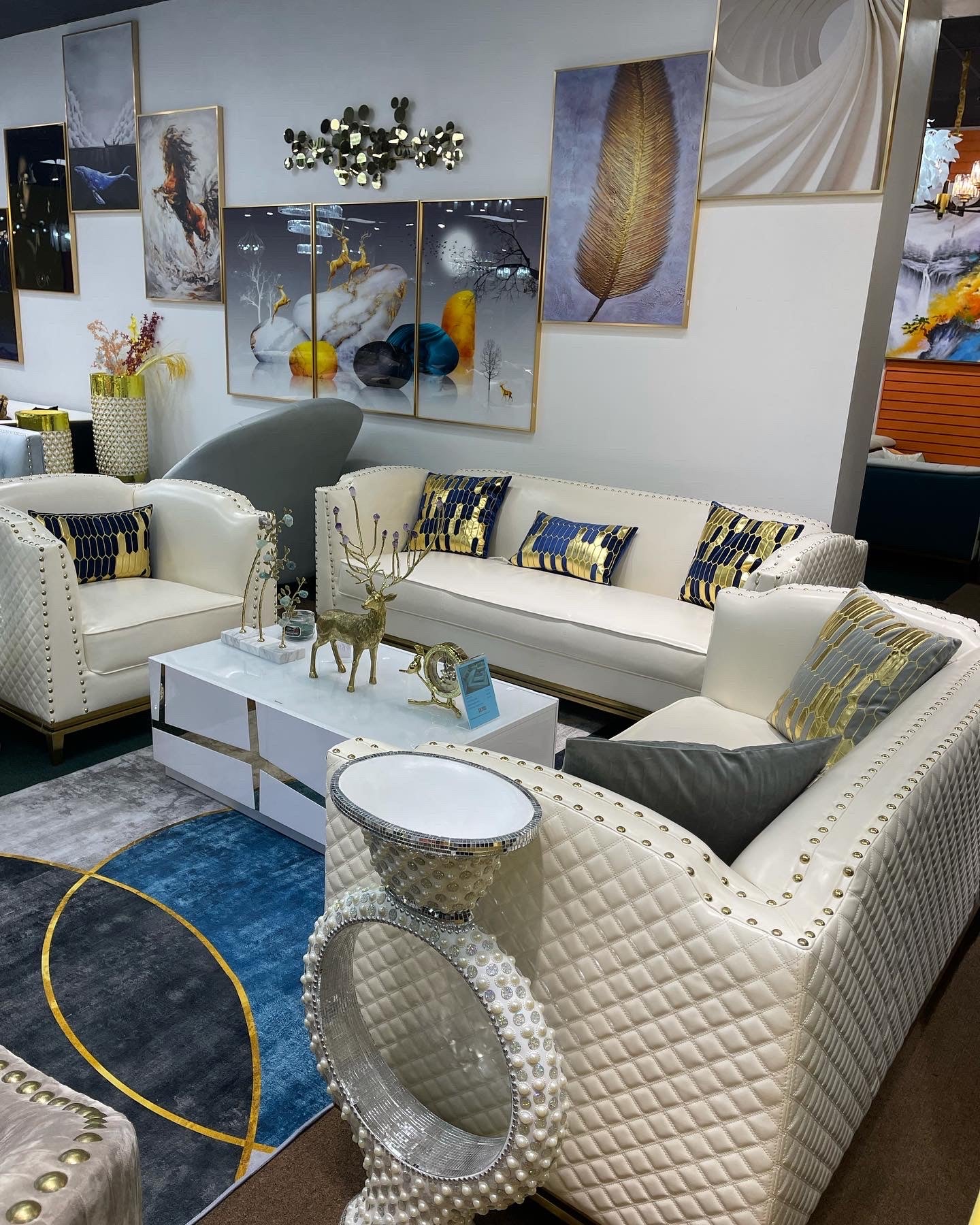 REGINA 3 PIECE WHITE LEATHER LIVING ROOM SET - Image 5