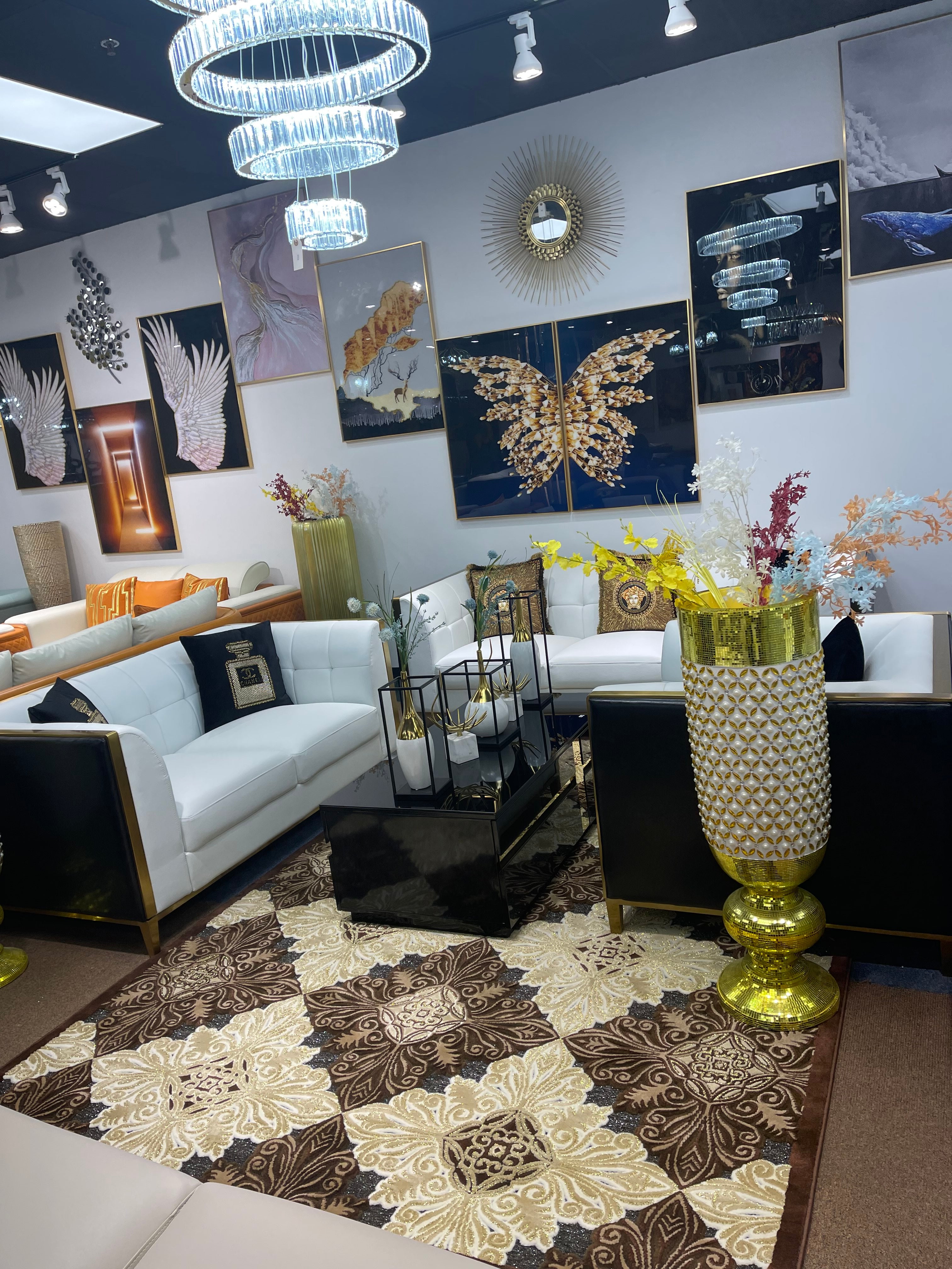 Black & White leather Living Room Set - Image 3