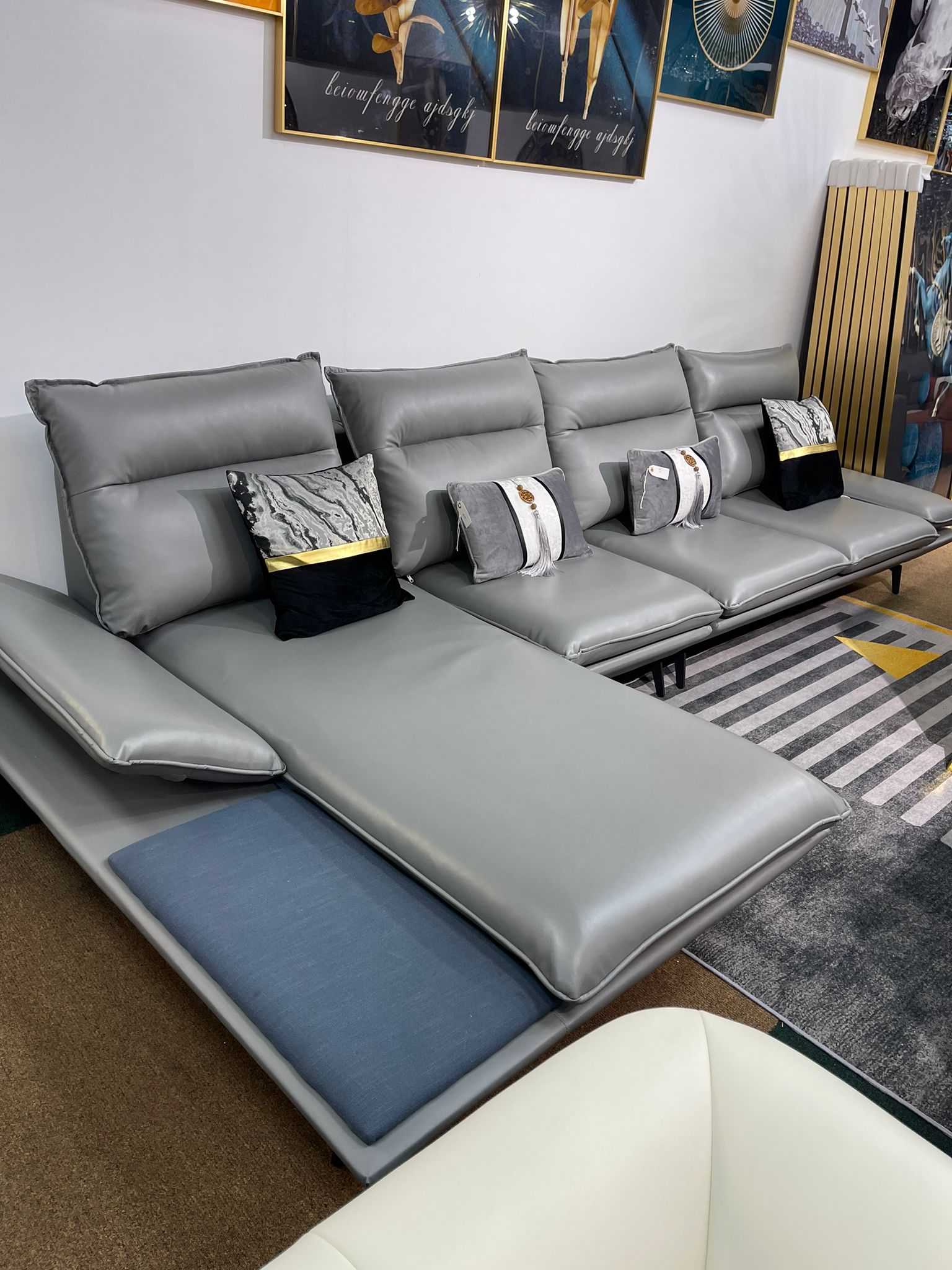 3-piece Gray Leather sectional - Image 5