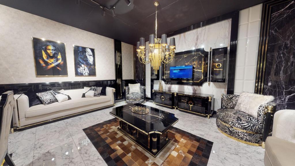 Cavalli Living Room Settee - Image 2