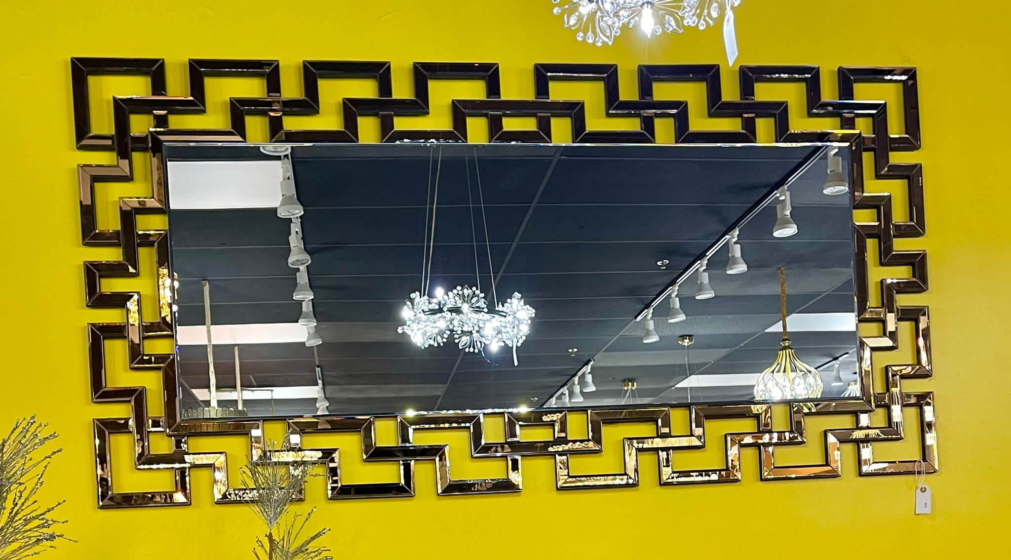 Exotic Design floor/wall Standing Mirror