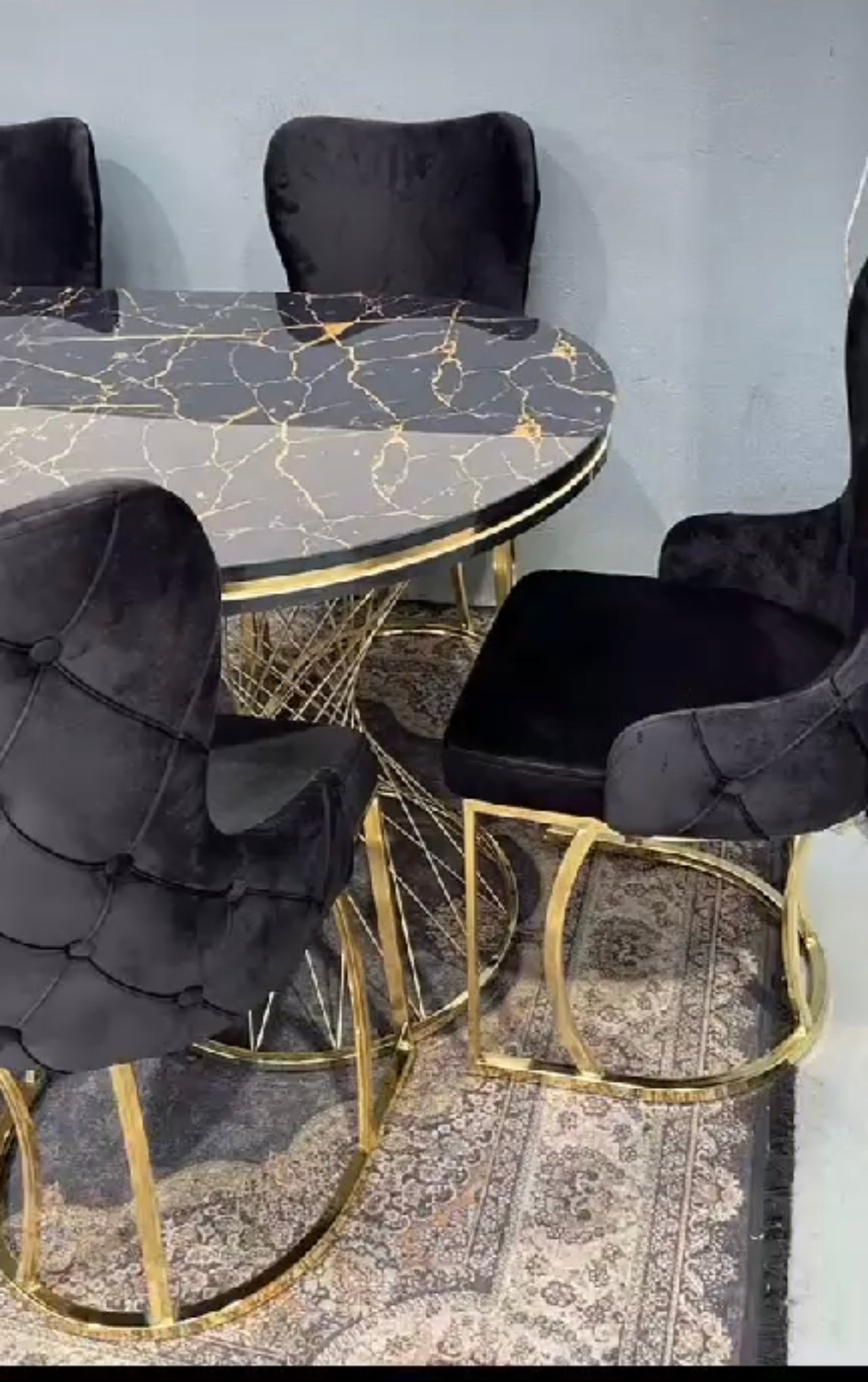 G-ES063 Black Oval Glass Marble Dining Room set
