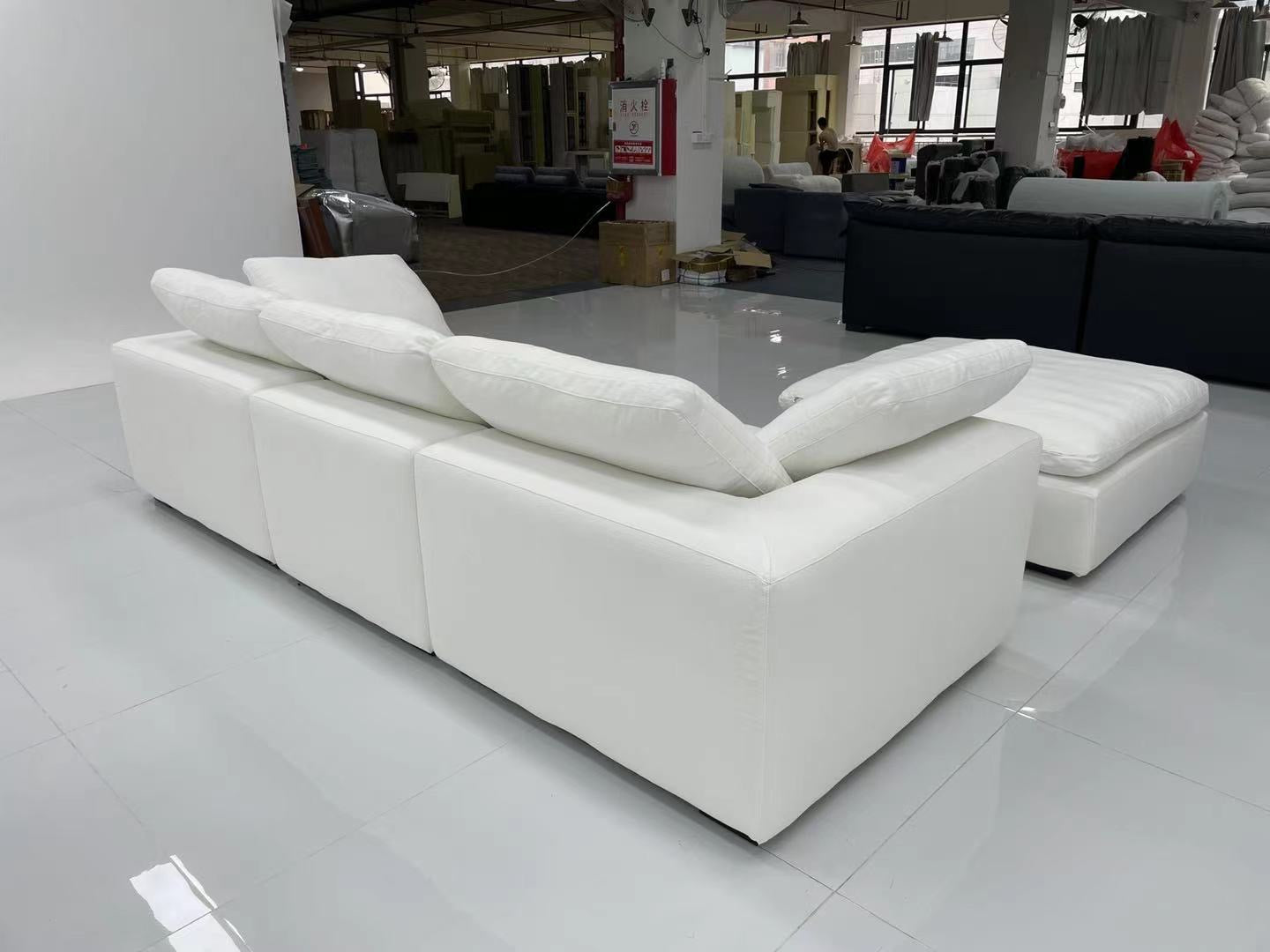 Offwhite 4-Piece Midcentury Sectional Sofa - Image 4